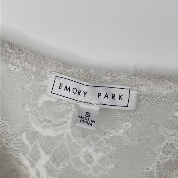 Cream bodysuit Emory Park - Picture 3 of 3